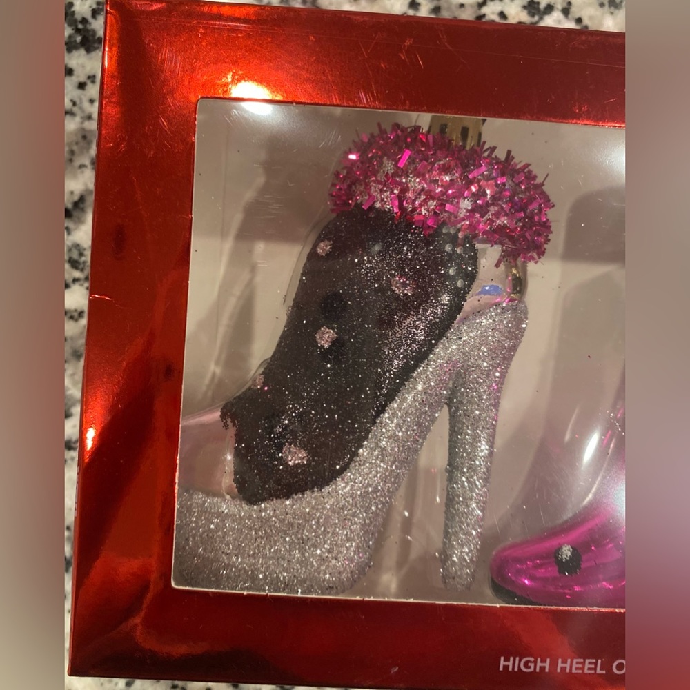 Juicy Couture High Heel Ornaments - Picture 5 of 11